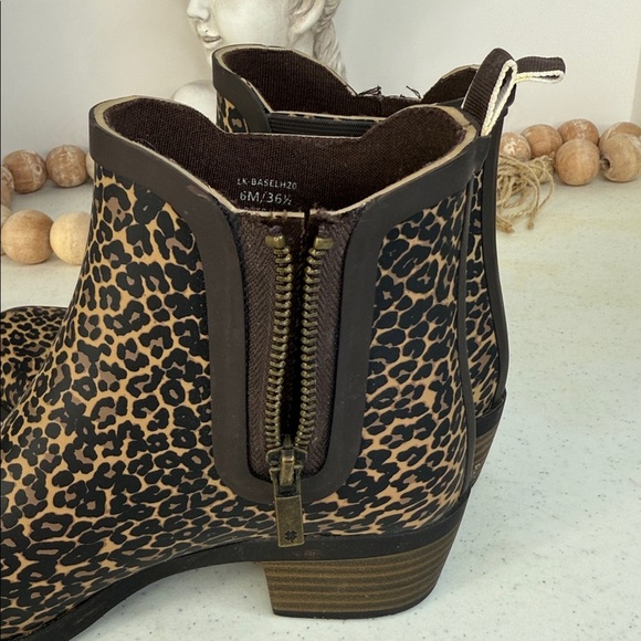 Lucky Brand Womens Leopard Basel Rainboot Bootie Sz 6 - Picture 7 of 9